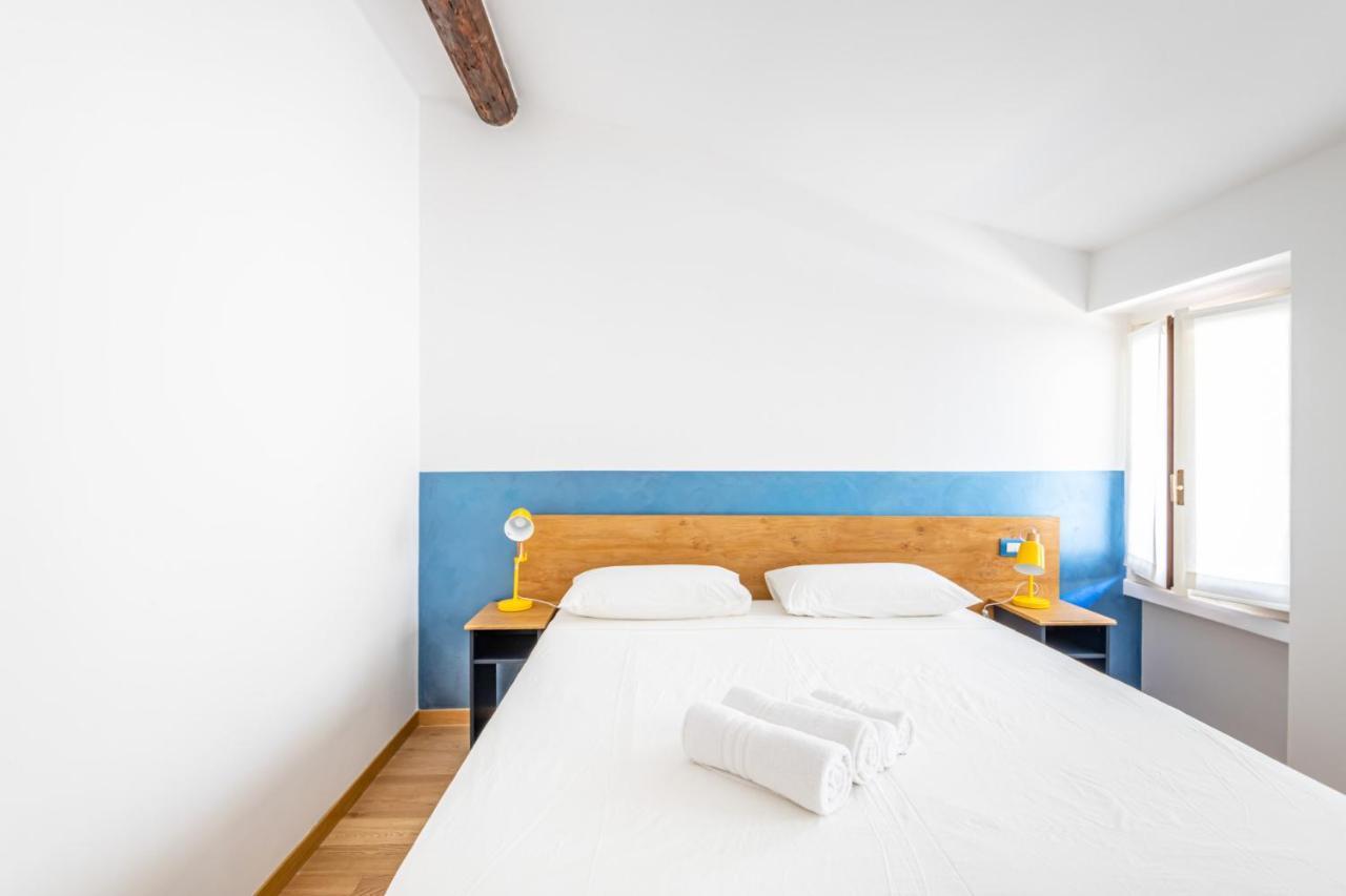 Easylife - Romantico Appartamento Sulla Darsena Milan Bagian luar foto