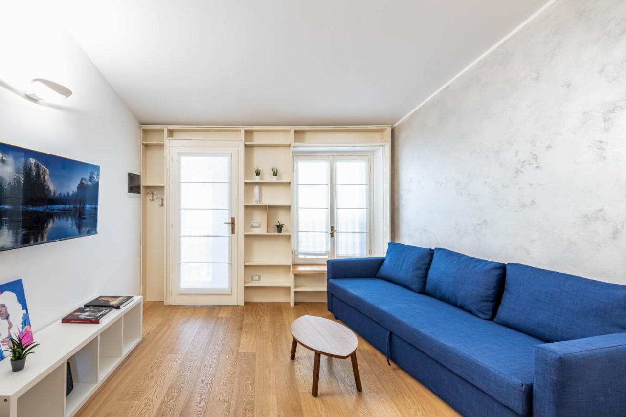 Easylife - Romantico Appartamento Sulla Darsena Milan Bagian luar foto